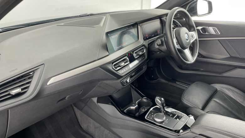 BMW 1 Series 118i M Sport 5dr Step Auto Petrol Hatchback